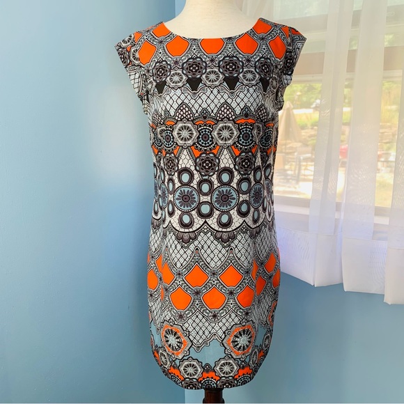 Banana Republic Pattern Cap Sleeve Sheath Dress - Picture 7 of 7